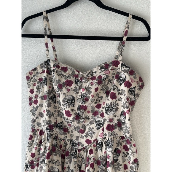 Hell Bunny Love Poison Rockabilly Goth Metal Skull Floral Punk Mini Dress Medium - Picture 3 of 13